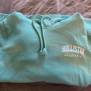 Hollister Sweatshirt